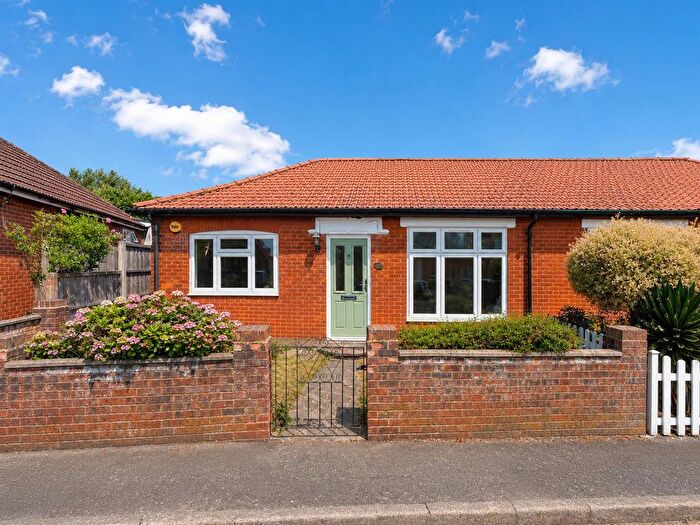 2 Bedroom Bungalow For Sale In Vegal Crescent, Englefield Green, TW20