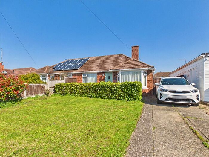 2 Bedroom Bungalow For Sale In Oxstalls Drive, Gloucester, Gloucestershire, GL2