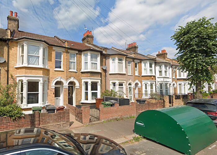 3 Bedroom Terraced House To Rent In Malta Road, Leyton, London, E10