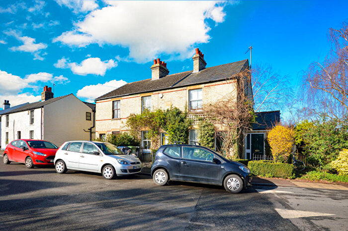 2 Bedroom Cottage To Rent In High Street, Girton, CB3