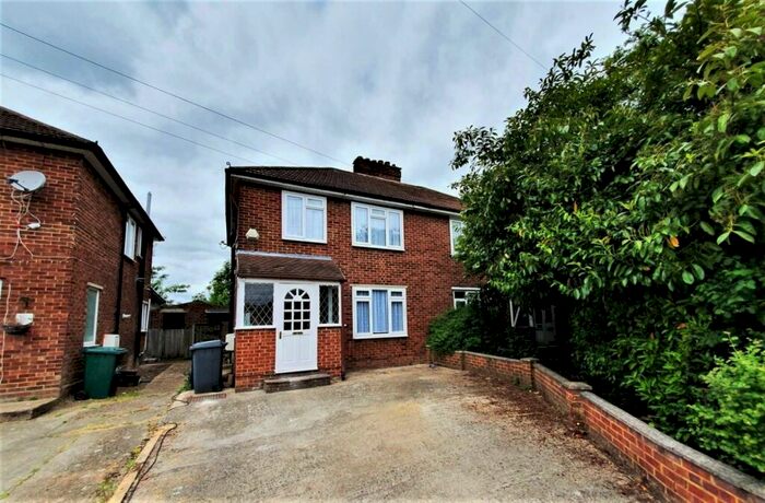 2 Bedroom Semi-Detached House To Rent In Fairmead Crescent, Edgware, Greater London, HA8