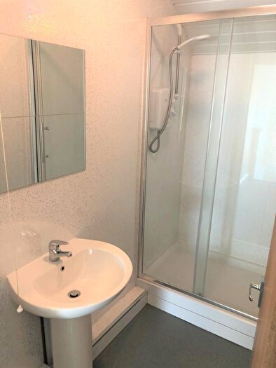 5 Bedroom House To Rent In Dillwyn Street, City Centre, Swansea, SA1