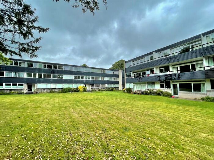 3 Bedroom Apartment To Rent In Hazelwood Court, Stoke Bishop, BS9