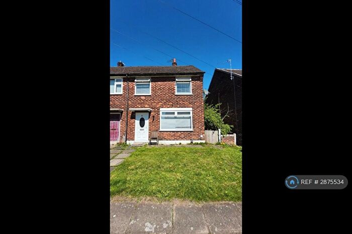 2 Bedroom Semi-Detached House To Rent In Rufford Drive, Manchester, M45