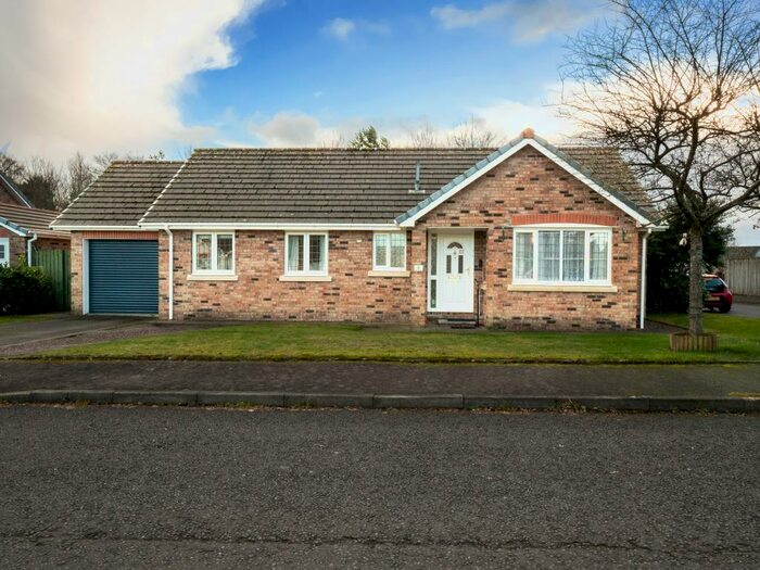 3 Bedroom Detached Bungalow For Sale In Willow Grove, Dumfries, DG1