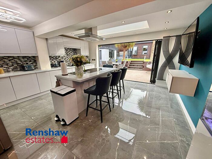 4 Bedroom Semi-detached House For Sale In Sunningdale Drive, Kirk Hallam, Ilkeston, DE7