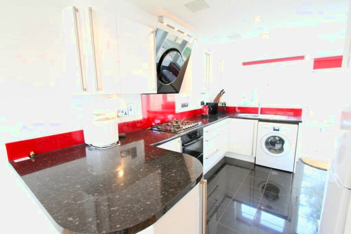 3 Bedroom Terraced House To Rent In Levenot Close, Banbury, Oxon OX16