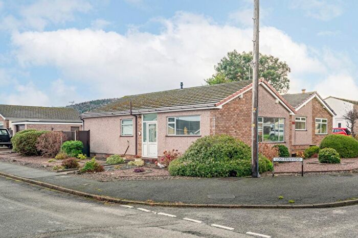 2 Bedroom Detached Bungalow For Sale In Coed Celyn, Abergele, LL22