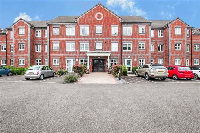 1 Bedroom Flat To Rent In Paxton Court, Lewisham, SE12