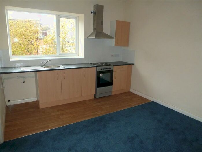 1 Bedroom Flat To Rent In Nottingham Road, Ripley, DE5