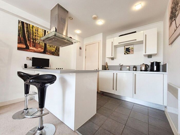 1 Bedroom Flat For Sale In High Street, Design House, M4