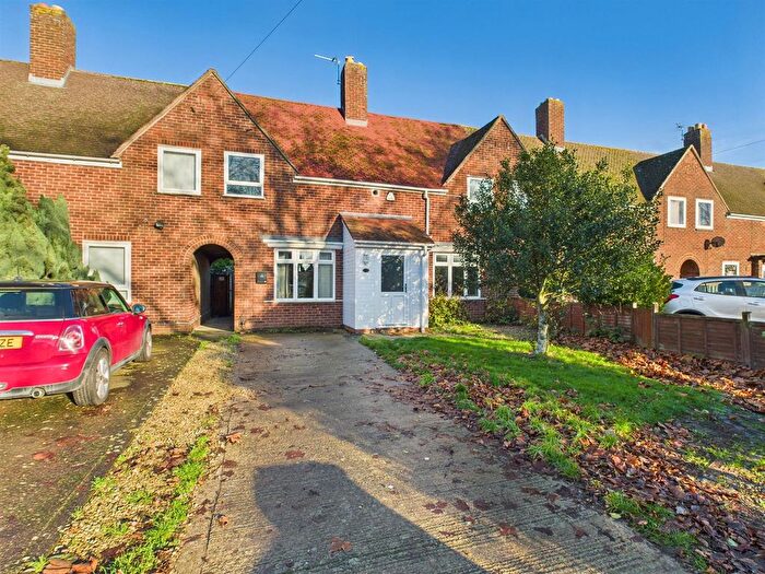 3 Bedroom Terraced House For Sale In Longford Lane, Longlevens, Gloucester, GL2