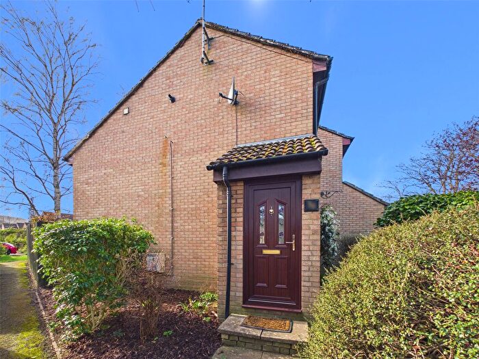 1 Bedroom Terraced House For Sale In Charlton Park Drive, Cheltenham, Gloucestershire, GL53