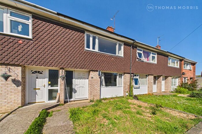 3 Bedroom Terraced House For Sale In Hurstingstone, St. Ives, Cambridgeshire, PE27