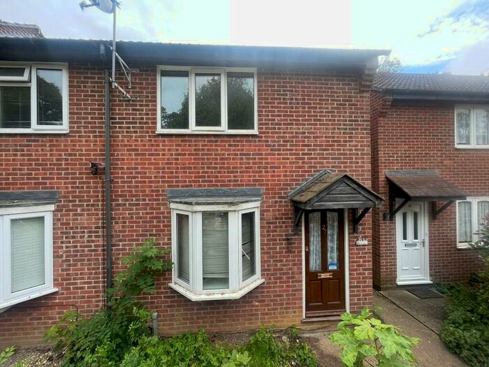 2 Bedroom End Of Terrace House To Rent In Acer Grove, Ipswich, Suffolk, IP8