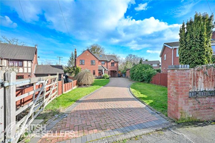 4 Bedroom Detached House For Sale In Beech Avenue, Rode Heath, Stoke-on-Trent, Cheshire, ST7