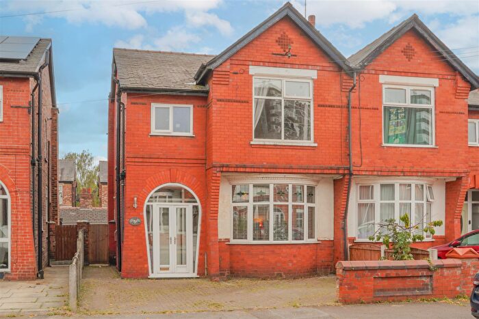 3 Bedroom Semi-Detached House For Sale In Hornby Road, Stretford, M32