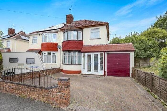 3 Bedroom Property To Rent In Harrowby Road, Wolverhampton, WV10