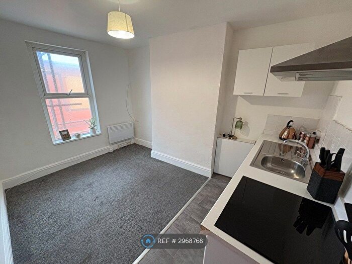 1 Bedroom Flat To Rent In Dale St, Blackpool, FY1