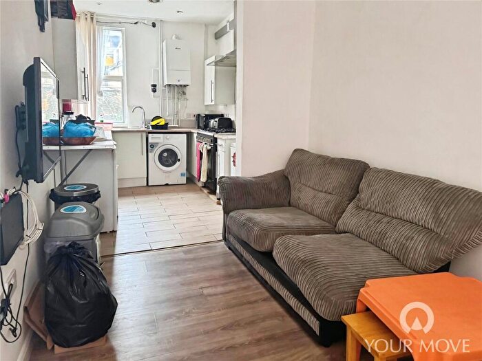 1 Bedroom Property To Rent In Edwin Street, Gravesend, Kent, DA12