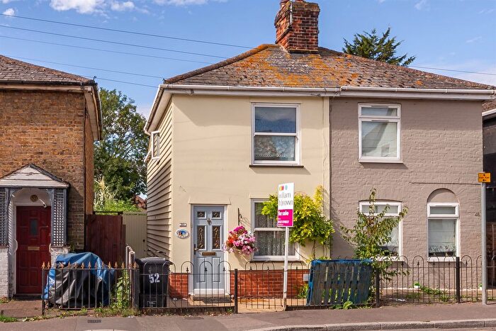 2 Bedroom Semi-detached House For Sale In Mill Road, Maldon, CM9