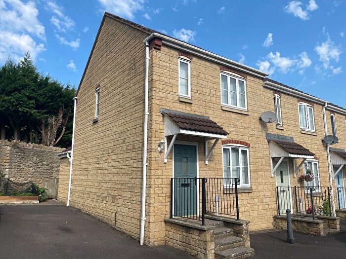 2 Bedroom End Of Terrace House To Rent In Henley Way, Frome, Somerset, BA11