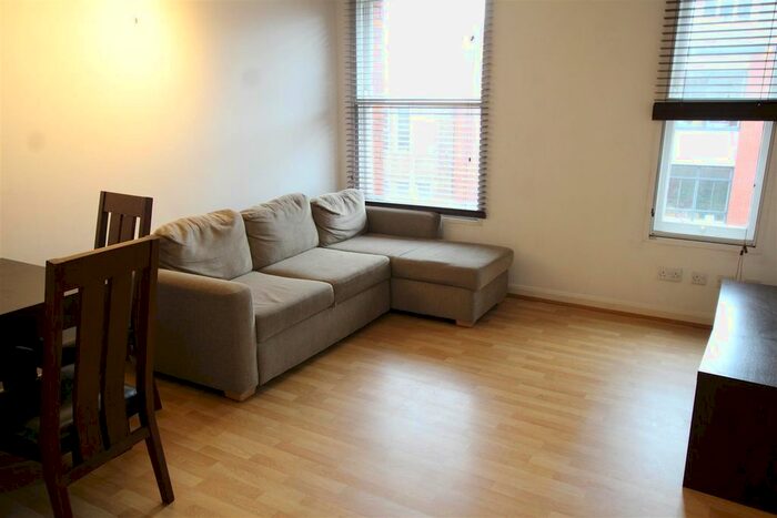 1 Bedroom Flat To Rent In Derby Street, Nottingham, NG1
