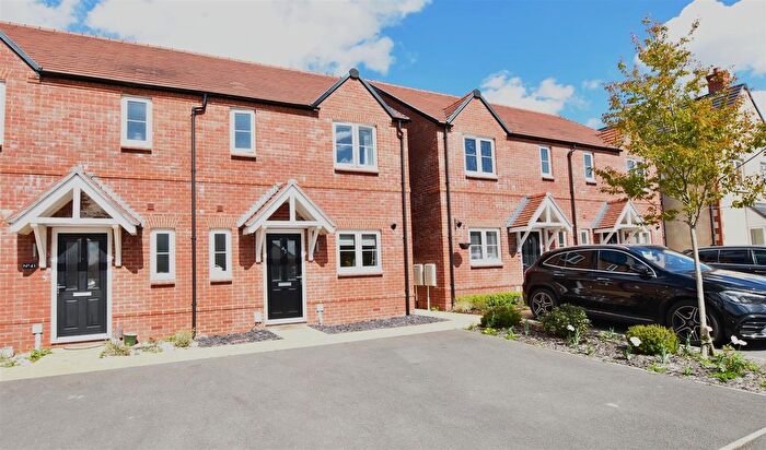 2 Bedroom Semi-Detached House For Sale In Appletons, Wantage, OX12