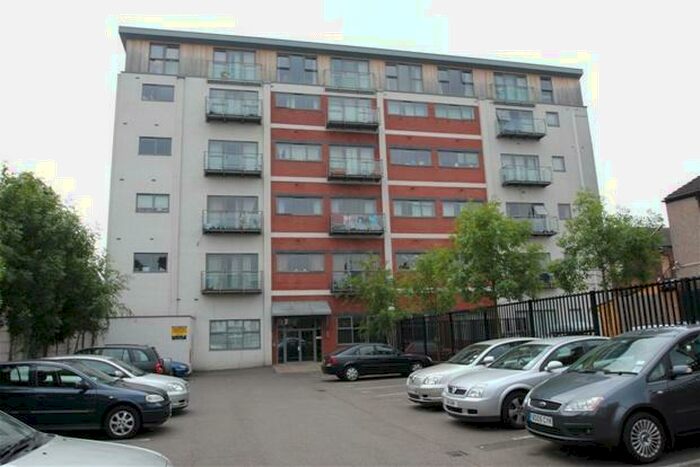 1 Bedroom Apartment To Rent In Kingsley Mews, Ley Street, Ilford, Essex, IG1