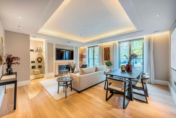 3 Bedroom Flat To Rent In Ebury Square, Belgravia, London, SW1W