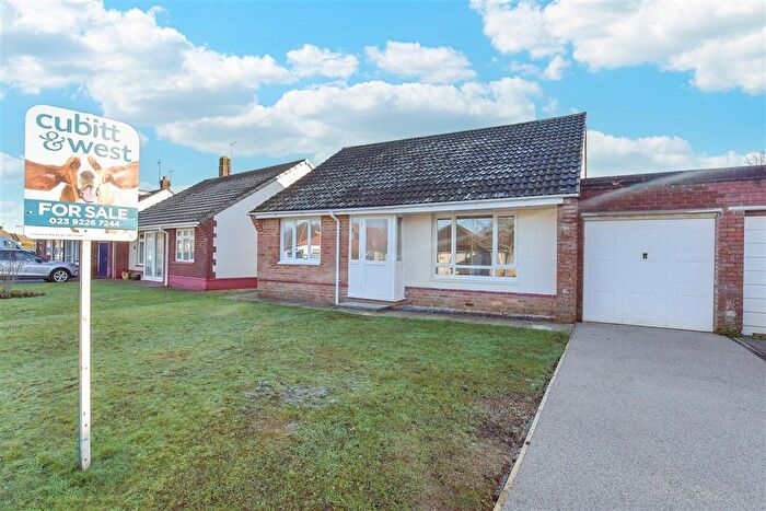 2 Bedroom Detached Bungalow For Sale In Cotwell Avenue, Waterlooville, Hampshire, PO8