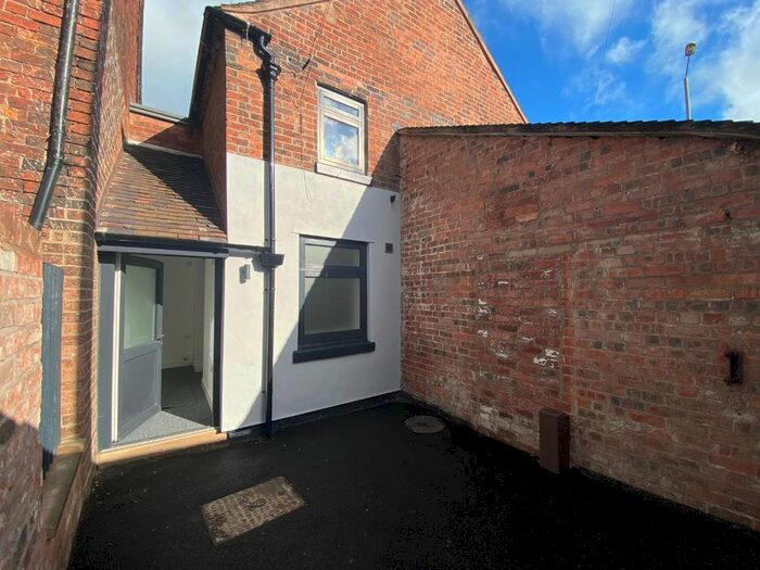 2 Bedroom Property To Rent In Tape Street, Cheadle, Stoke-On-Trent, ST10
