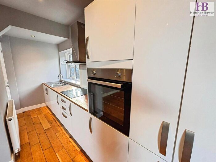 2 Bedroom End Of Terrace House To Rent In Albert Road, Queensbury, Bradford, BD13