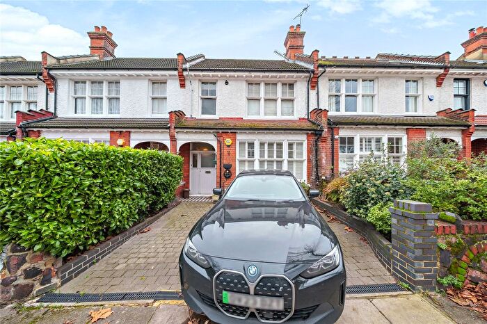 1 Bedroom Flat To Rent In Woodberry Avenue, Winchmore Hill, London, N21