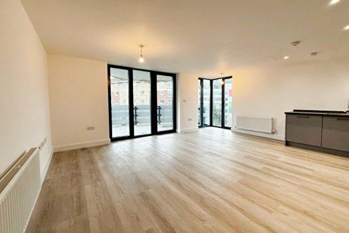 1 Bedroom Flat To Rent In Farnborough Road, Farnborough, GU14