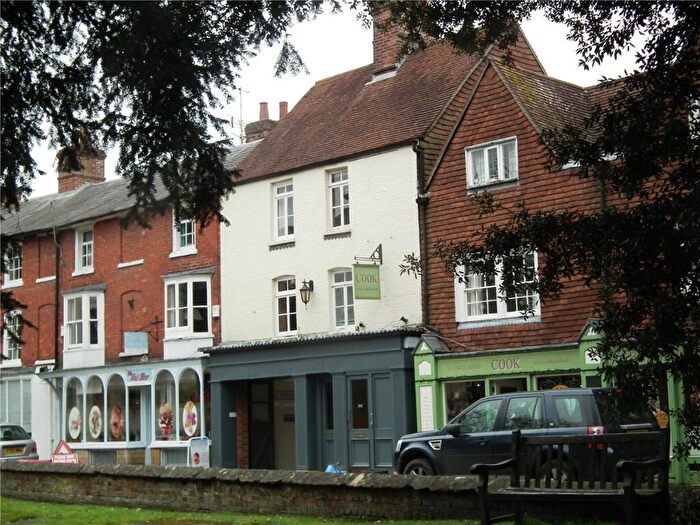 1 Bedroom Apartment To Rent In High Street, Marlborough, Wiltshire, SN8