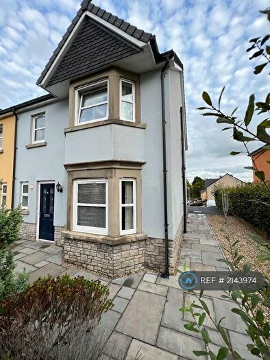 4 Bedroom Semi-Detached House To Rent In Coed Y Neuadd, Carmarthen, SA31