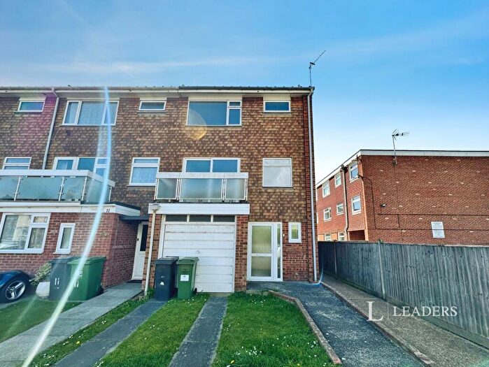 3 Bedroom Terraced House To Rent In Coastguard Square, Barden Road, Eastbourne, BN22