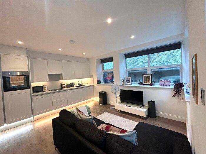 1 Bedroom Flat To Rent In Princes Place, Brighton, BN1