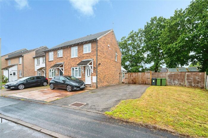 3 Bedroom Semi-Detached House For Sale In Torridge Gardens, West End, Southampton, Hampshire, SO18