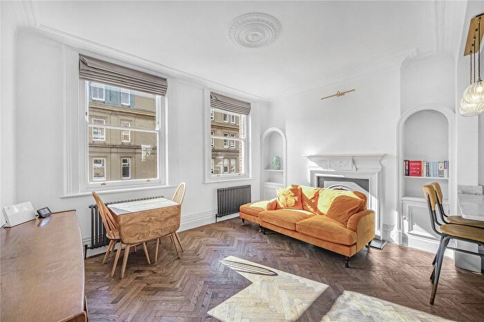 2 Bedroom Flat To Rent In Dorset Street, Marylebone, London, W1U