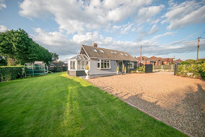 6 Bedroom Detached House For Sale In Wivenhoe Road, Alresford, Colchester, CO7