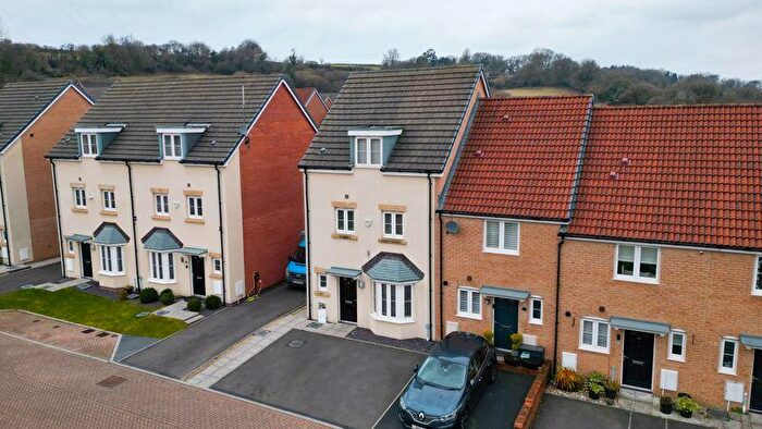 4 Bedroom Semi-Detached House For Sale In Picca Close, Cardiff, CF5