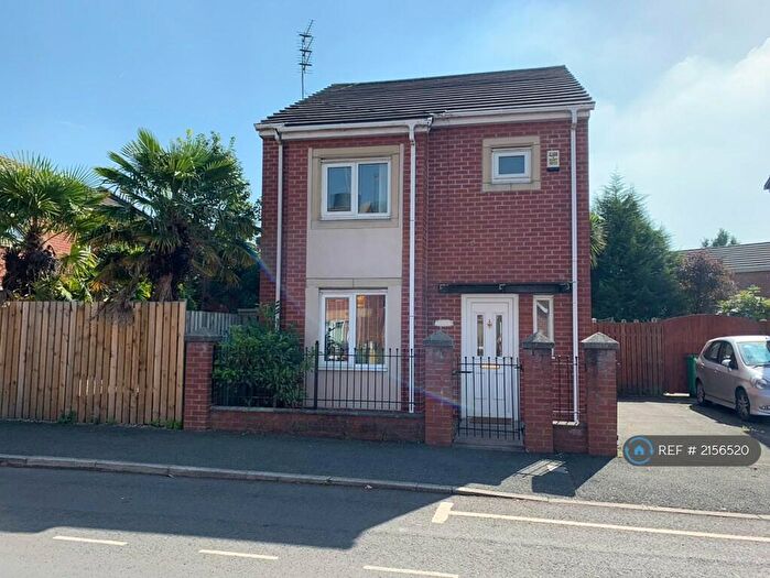 3 Bedroom Detached House To Rent In Warde Street, Manchester, M15