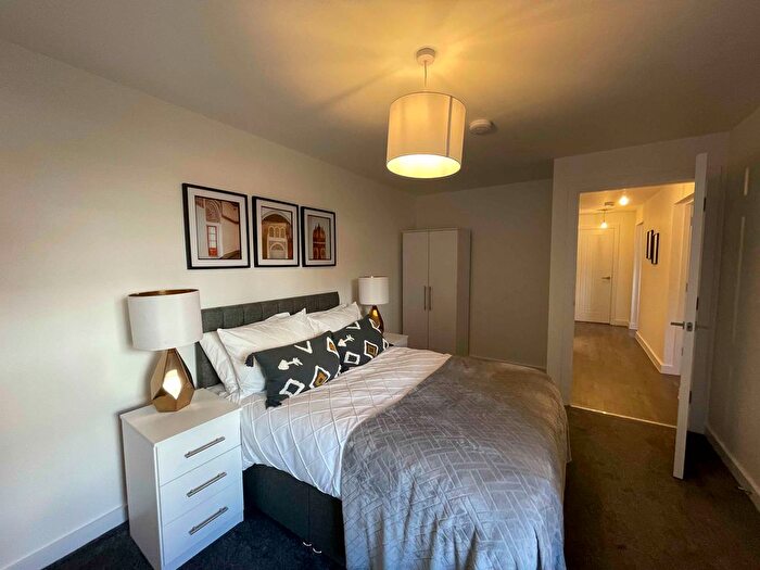 2 Bedroom Flat For Sale In City Residence, Liverpool, L5