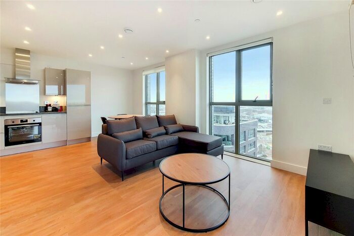 2 Bedroom Flat To Rent In Green Street, London, NW10