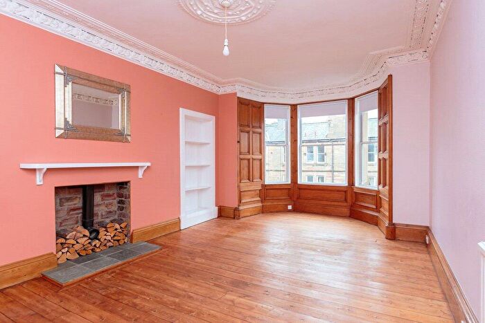 2 Bedroom Flat To Rent In Bruntsfield Avenue, Edinburgh, EH10