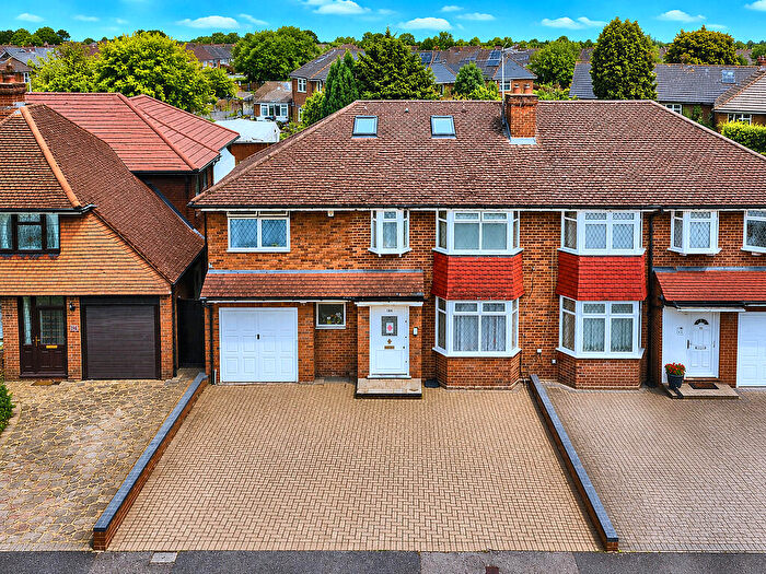 5 Bedroom Semi Detached House For Sale In Salmon Street, London, NW9