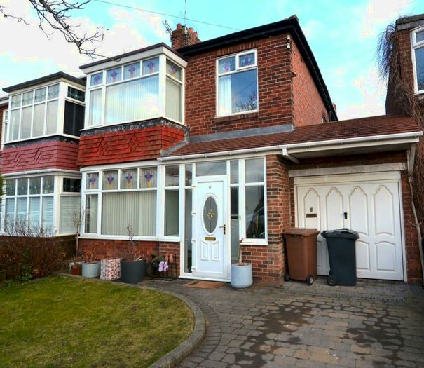 3 Bedroom Semi-Detached House To Rent In Gorsedene Road, Whitley Bay, NE26