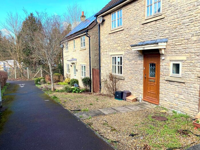 3 Bedroom Semi-Detached House To Rent In Rivers Reach, Frome, BA11